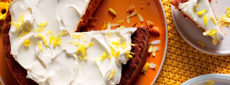 Carrot cake with cheese cream recipe