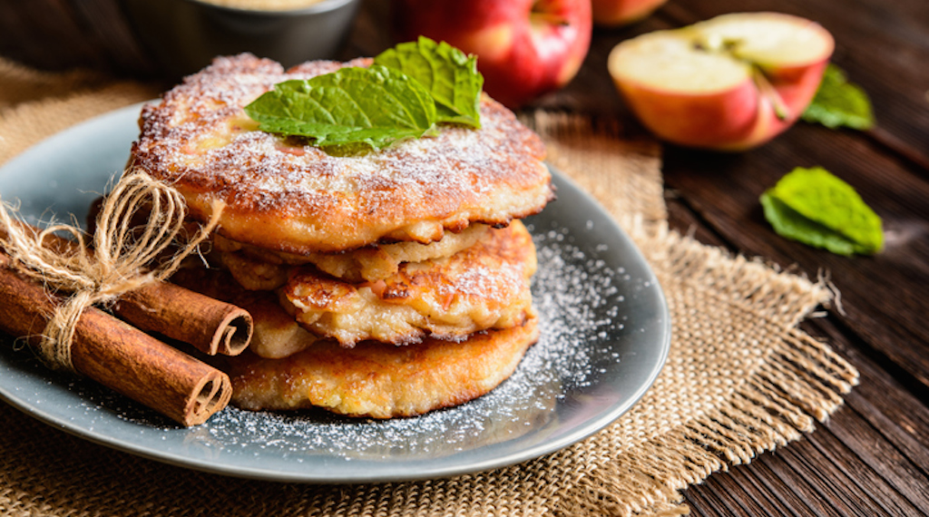 3 recipes for apple fritters
