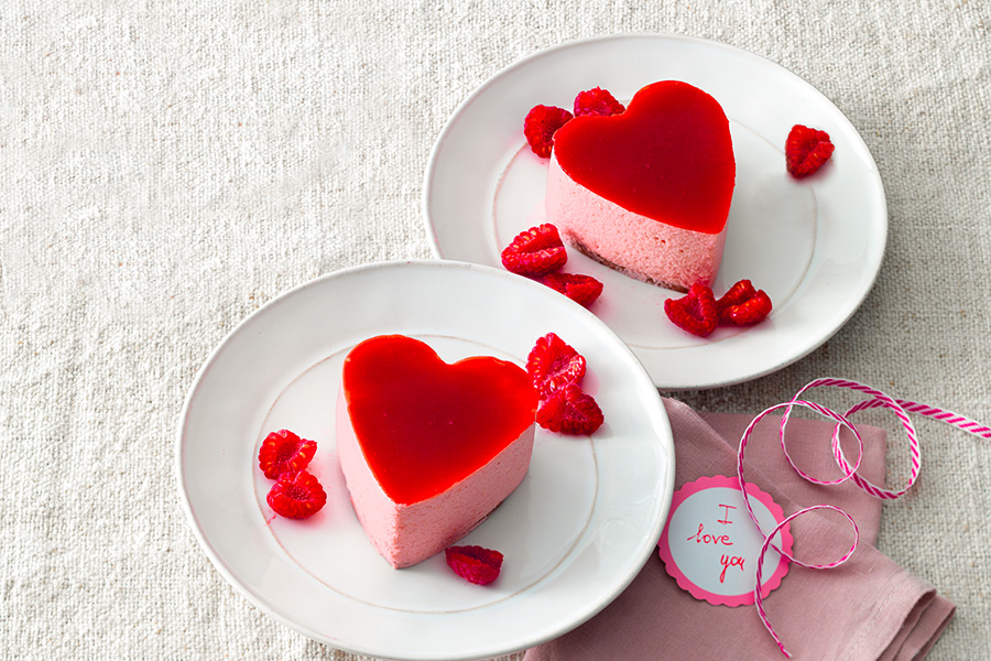 Raspberry mousse hearts
