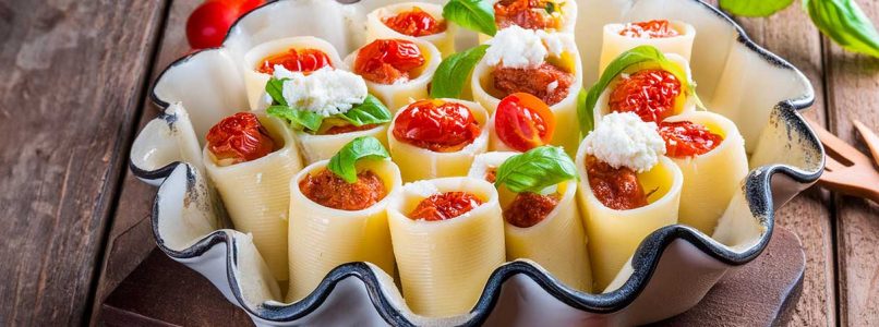 A journey into Mediterranean taste with these stuffed paccheri