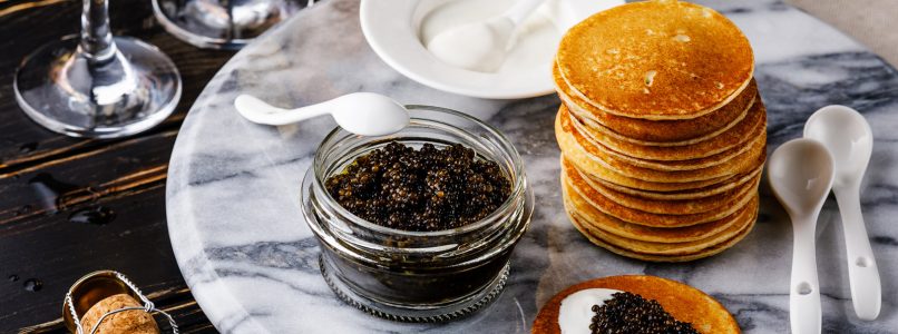 Blinis and ready-to-eat caviar #CiPiace!