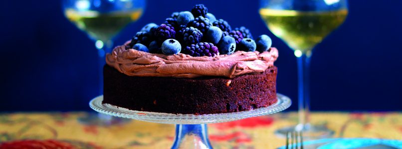 Brownie cake with mascarpone, blueberries and blackberries