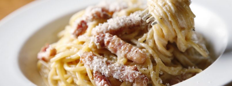 Carbonara Day, let's celebrate it with the recipe that unites
