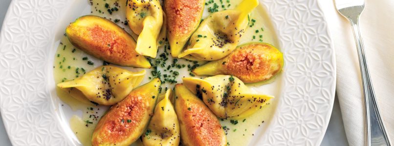 Casoncelli recipe with ham and figs with chive butter
