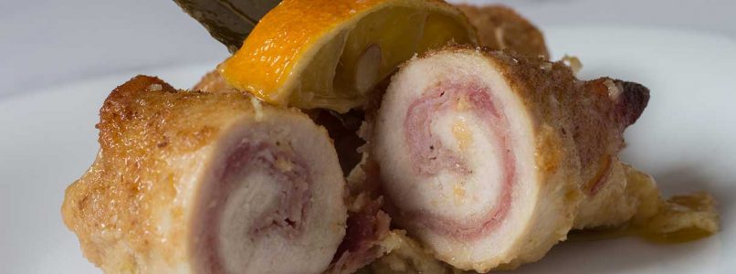 Chicken and ham rolls with cheese, an extraordinary delight