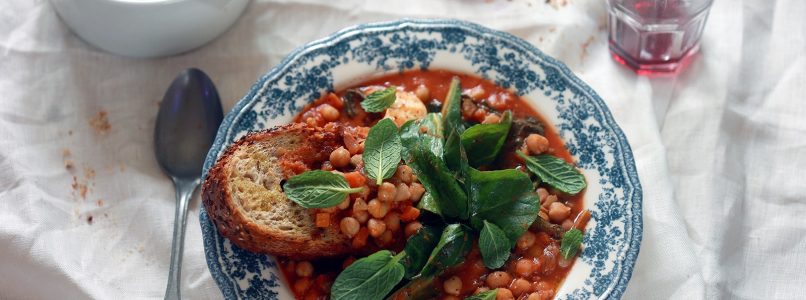 Chickpea cacciucco, the veg version of the Tuscan soup