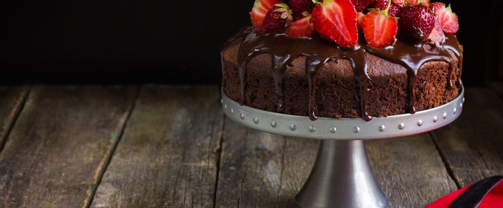 Chocolate and strawberry cake: the recipes