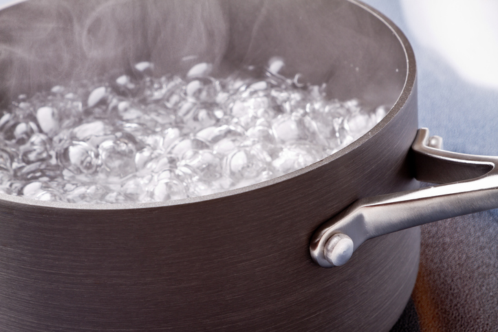Cook with water: how to boil, stew, drown