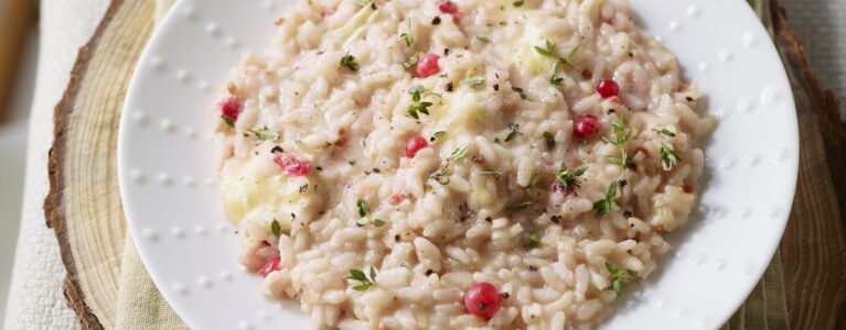 Currant risotto with Camembert