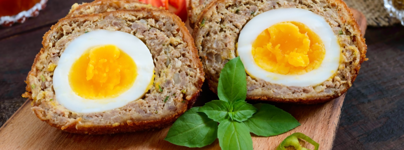 Easter meatloaf with boiled eggs
