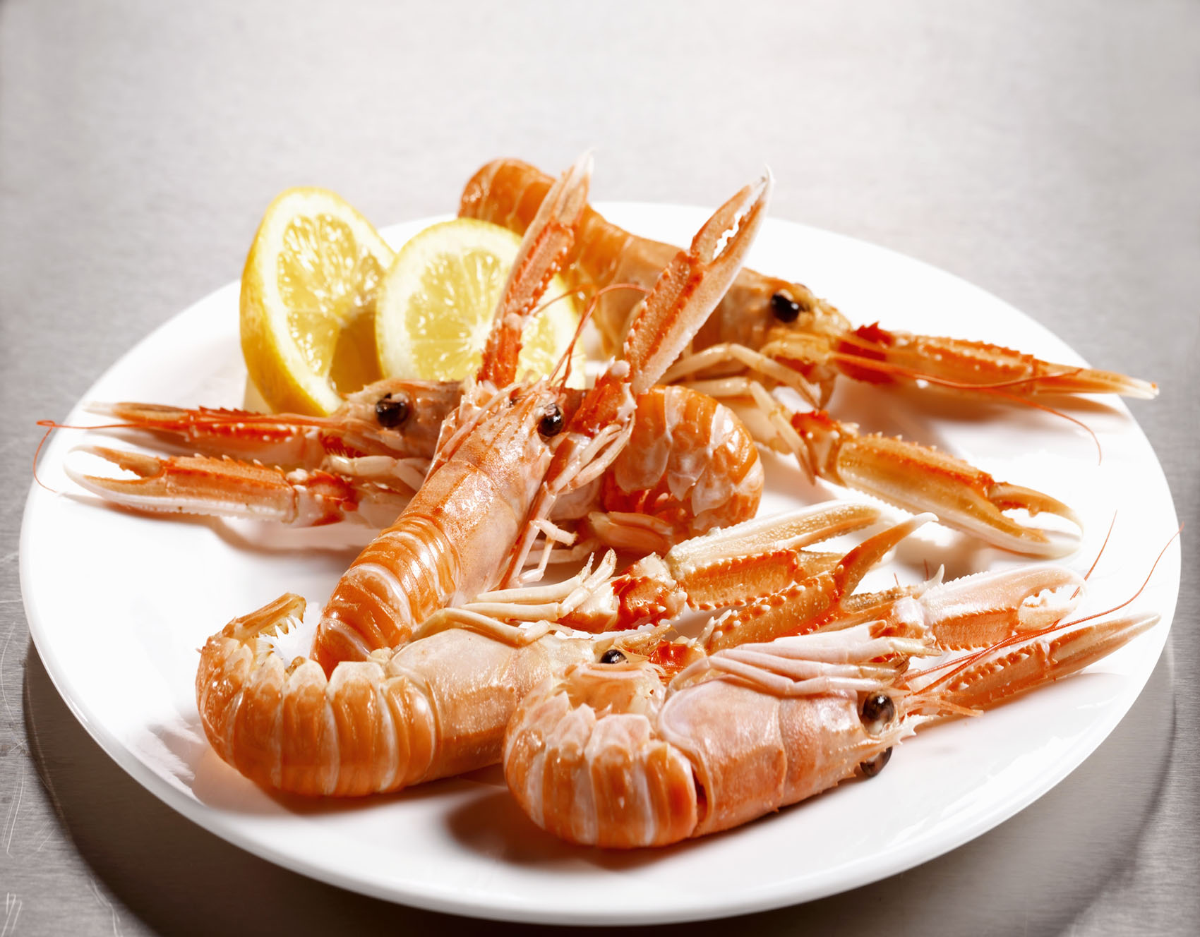 How to choose, clean and cook the prawns