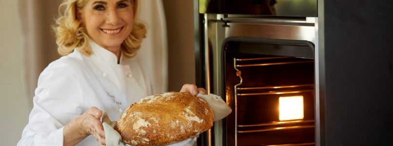 How to make gluten-free bread