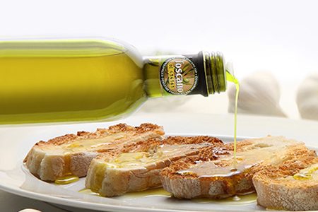 In the kitchen with IGP Tuscan Oil