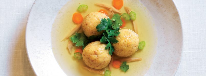 Matzah Meatball Soup Recipe