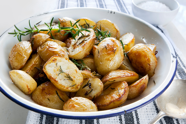 New potatoes with peel: the recipes