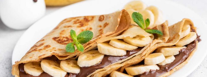 Nutella and banana crepes recipe