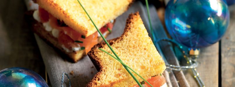 Pandoro and salmon mini club sandwich recipe
