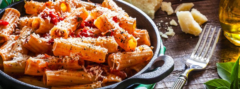 Pasta alla zozzona: ingredients and preparation