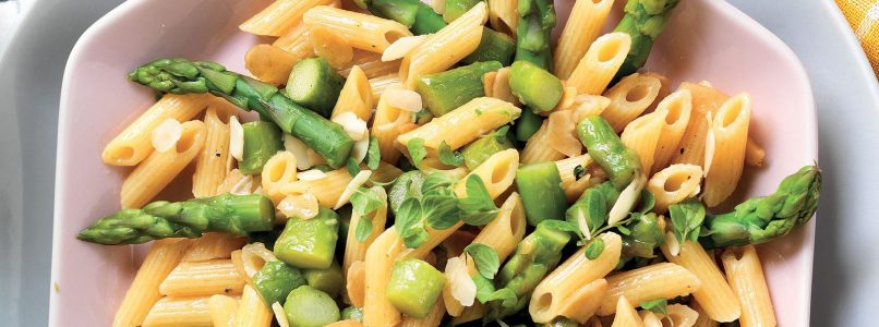 Pasta with asparagus: many vitamins