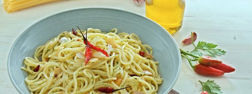 Pasta with garlic, oil and chilli