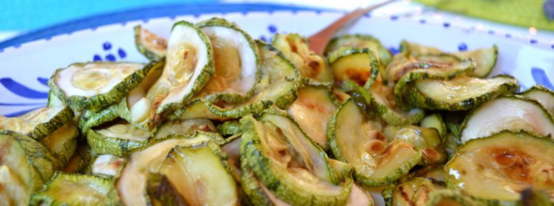 Piedmontese marinated zucchini: the recipe