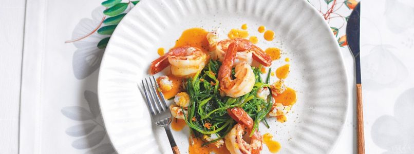 Prawns and agretti recipe with ginger and orange sauce