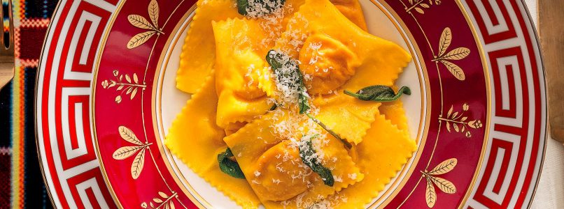 Pumpkin tortelli, the Lombard recipe for Christmas Eve