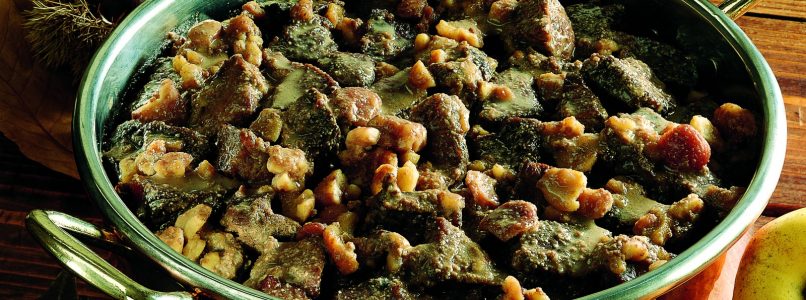 Recipe Boar stew in milk with chestnuts