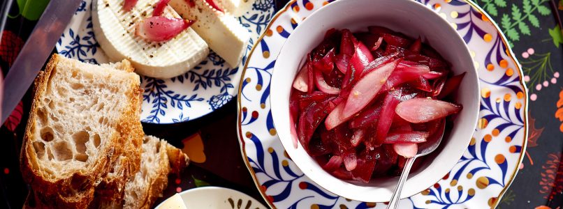 Recipe Caramelized onions in raspberry vinegar