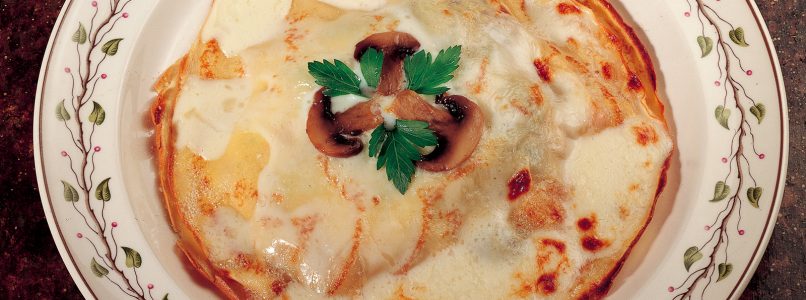 Recipe Crespellone with mushrooms - Italian Cuisine
