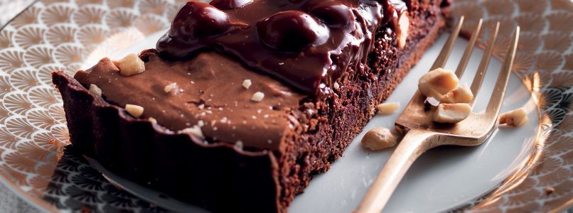 Recipe Double chocolate cake with hazelnut caramel