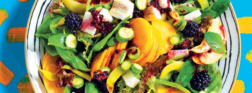 Recipe Percoche, blackberry and junket salad