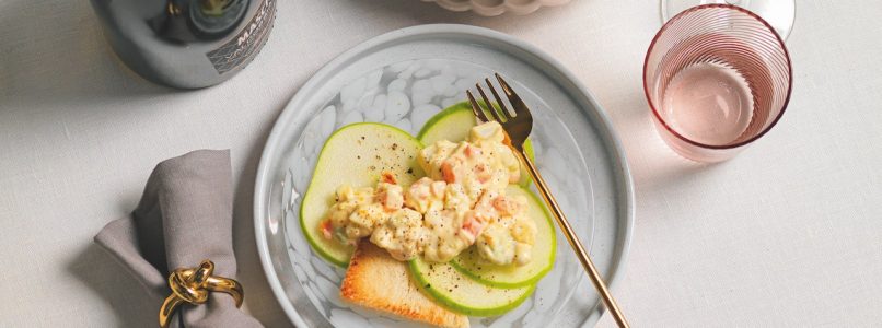 Recipe Russian salad with apple mayonnaise