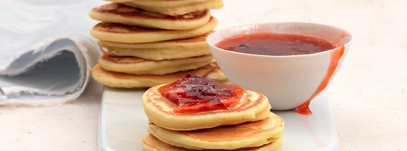 Recipe Spelled pancake and plum compote