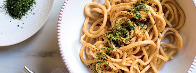 Recipe Tagliolini with butter and turnip greens