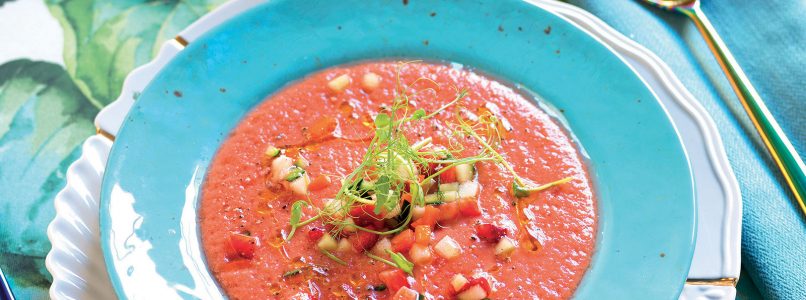 Recipe Tomato and strawberry soup with mini fruit salad