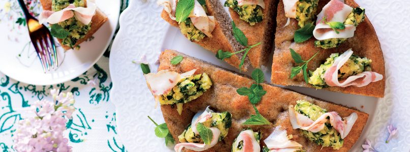 Recipe Wholegrain focaccia with guanciale and zucchini with mint
