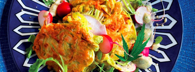 Recipe Zucchini fritters and radish salad