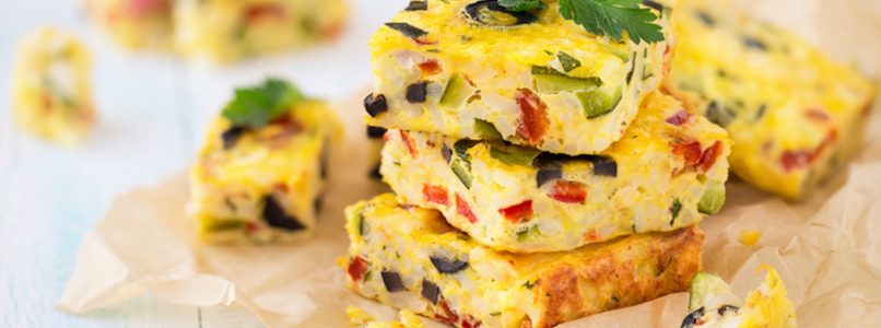 Rice and pepper omelette for a summer picnic
