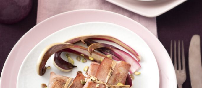 Rolls with late radicchio with balsamic vinegar and honey