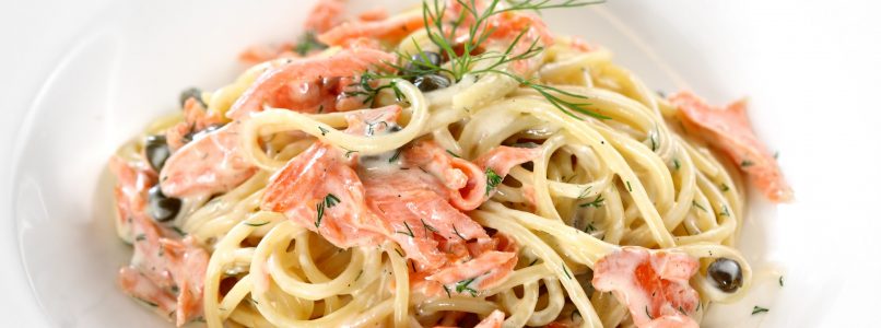 Salmon pasta without cream: how to make it creamy