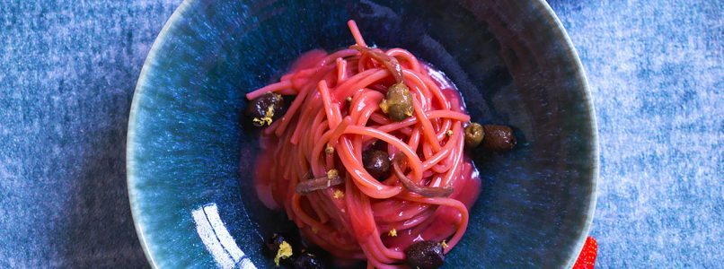 Spaghetti with red fruits - Italian Cuisine