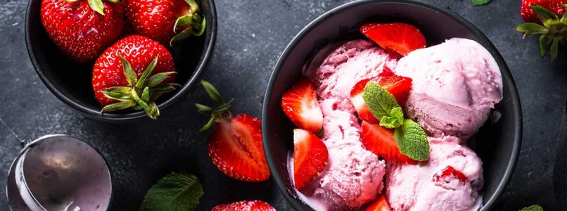 Strawberry Ice Cream Without Milk