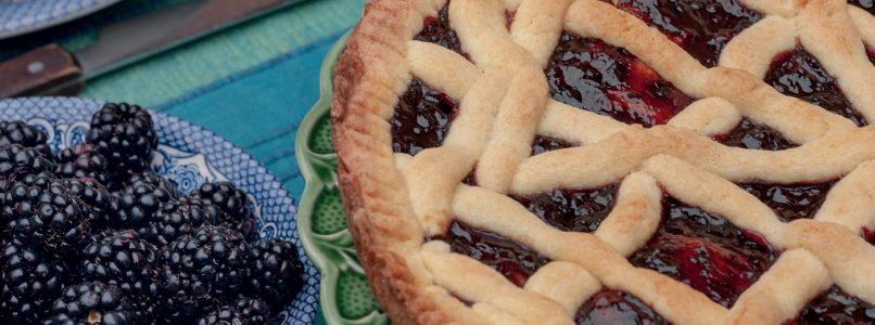 Tart recipe with blackberry jam