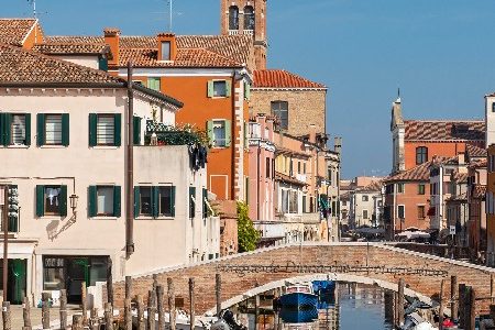 To visit in 2022: Chioggia, Courmayeur and Naples