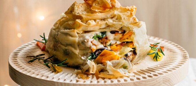 Turret of phyllo dough with chard, cabbage and bitto