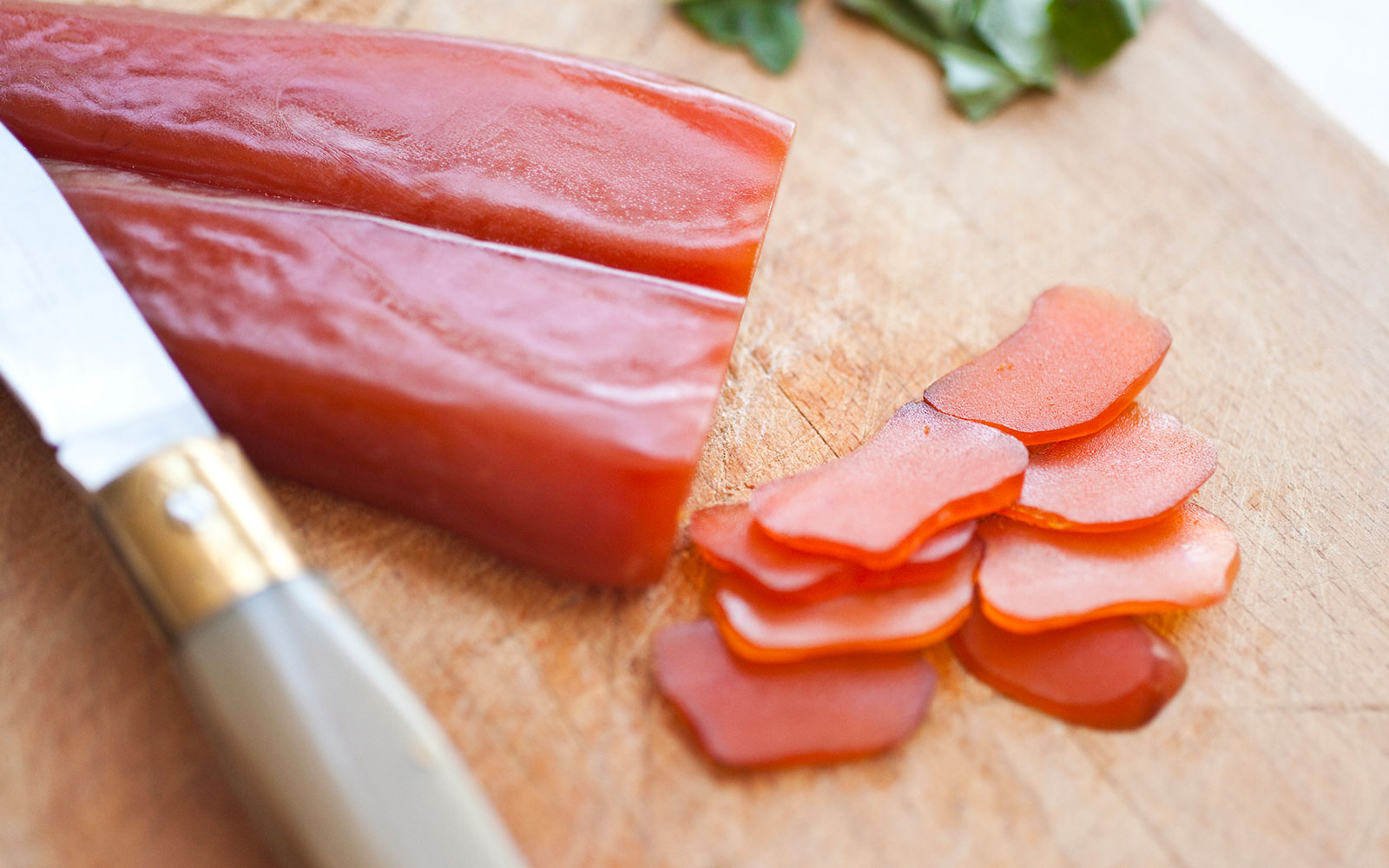 What is bottarga and how to use it to enjoy it to the fullest