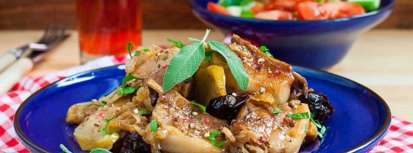 mouth-watering roast pork with plums and apples