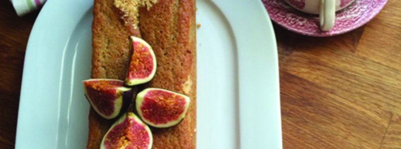 the simple recipe with yogurt and figs